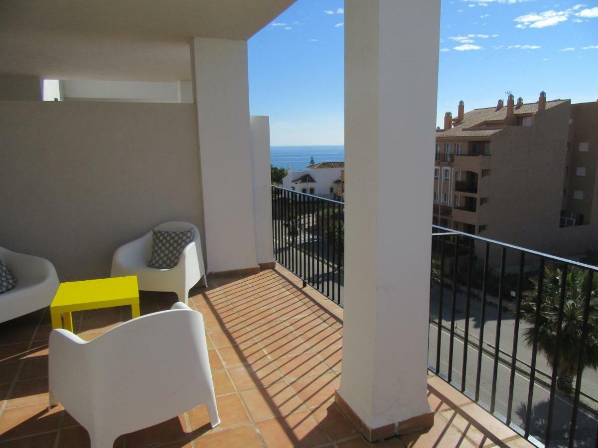 Manilva Playa Apartment Bagian luar foto