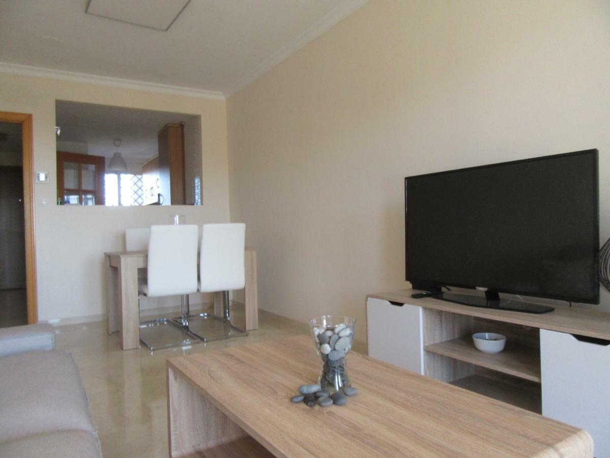 Manilva Playa Apartment Bagian luar foto
