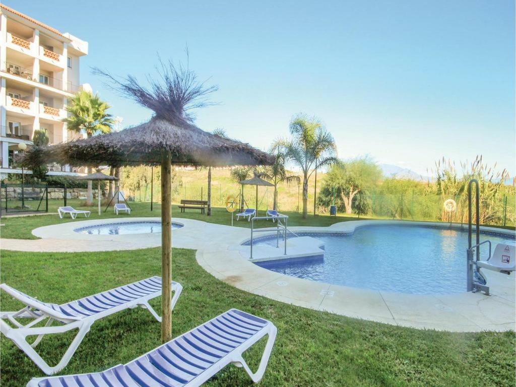 Manilva Playa Apartment Bagian luar foto